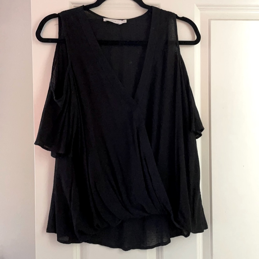 Women’s Lush black open shoulder blouse